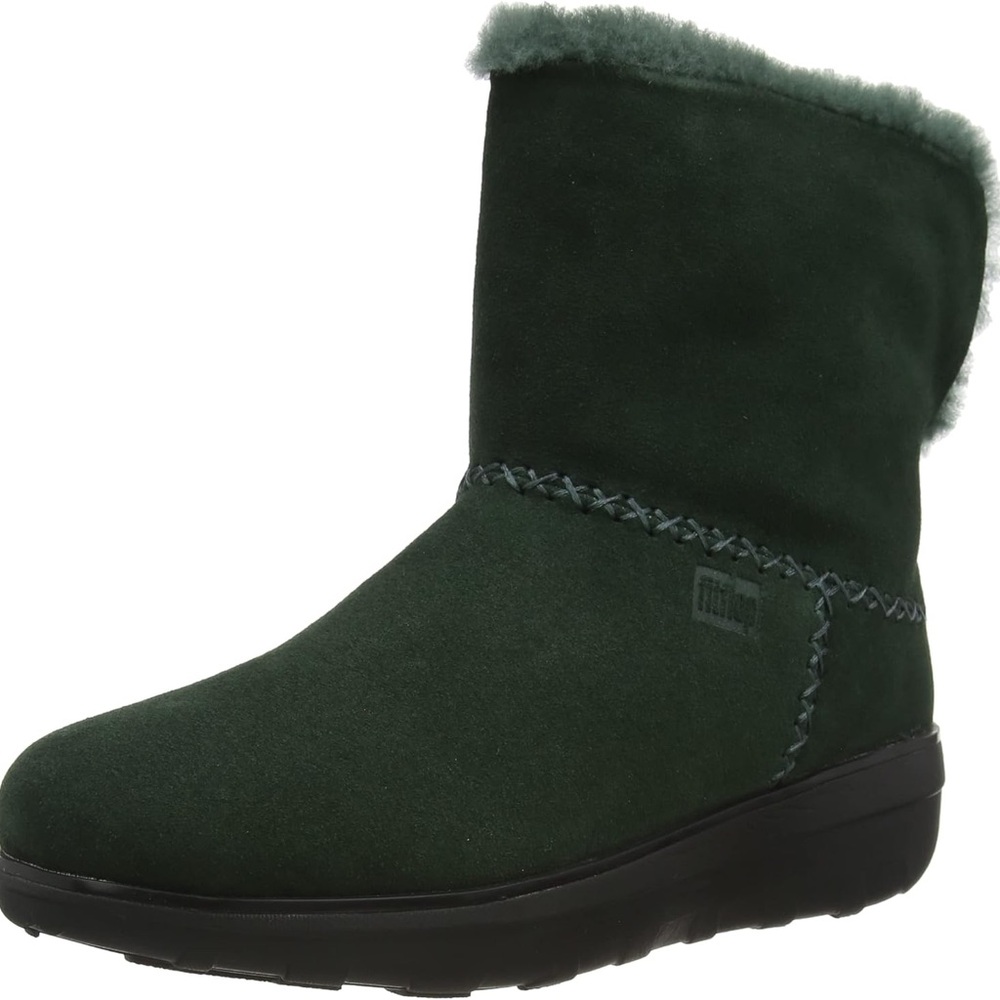 Fitflop Green Mukluk Winter Boots Sheep Lining size 8.5